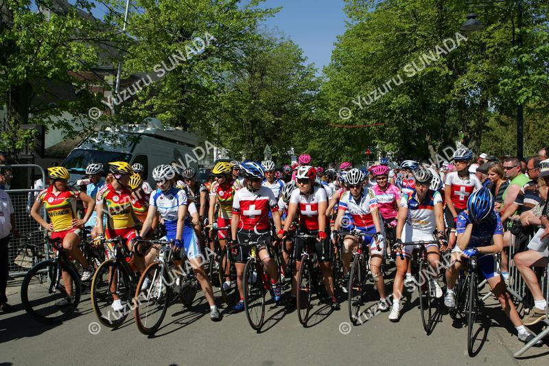 Start001p.jpg